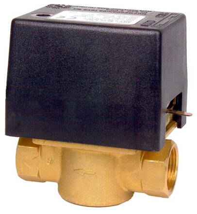 Elektrický dvojcestný ventil. Pripojenie 3/4&quot; na 230 V